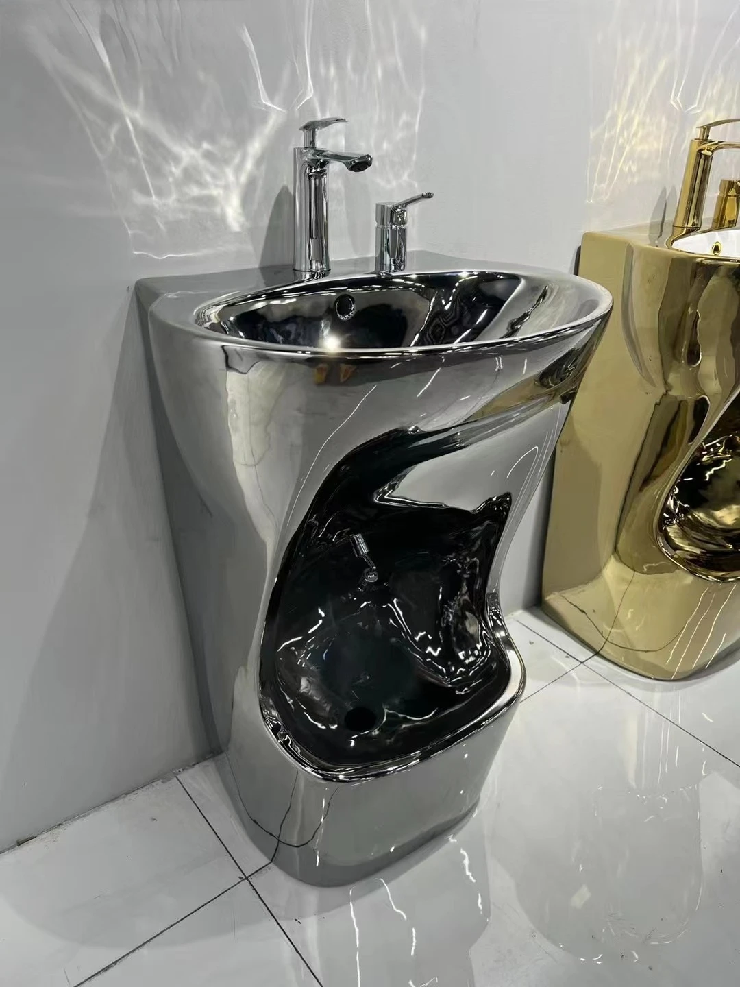 LAVABO AVEC BASSIN DE PIEDS