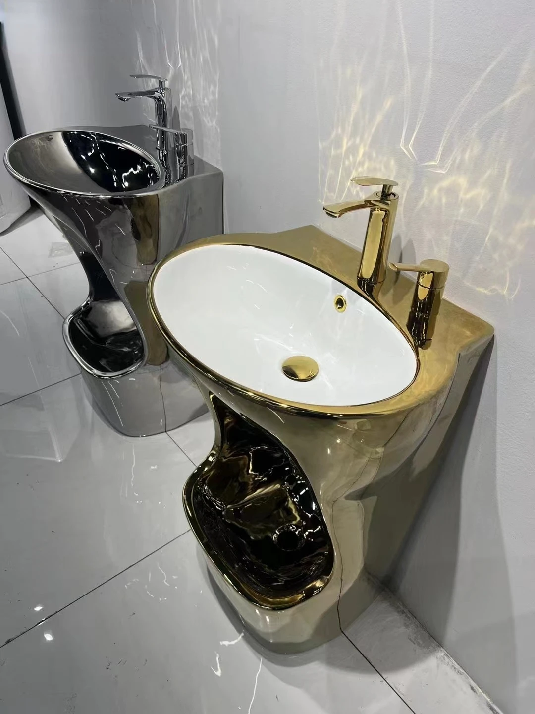 LAVABO AVEC BASSIN DE PIEDS